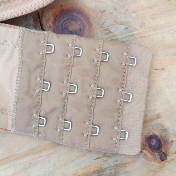 Malizia by LaPerla 2 Vintage Tan Convertible Water Implant Push Up Bra Size 34 - Picture 7 of 12